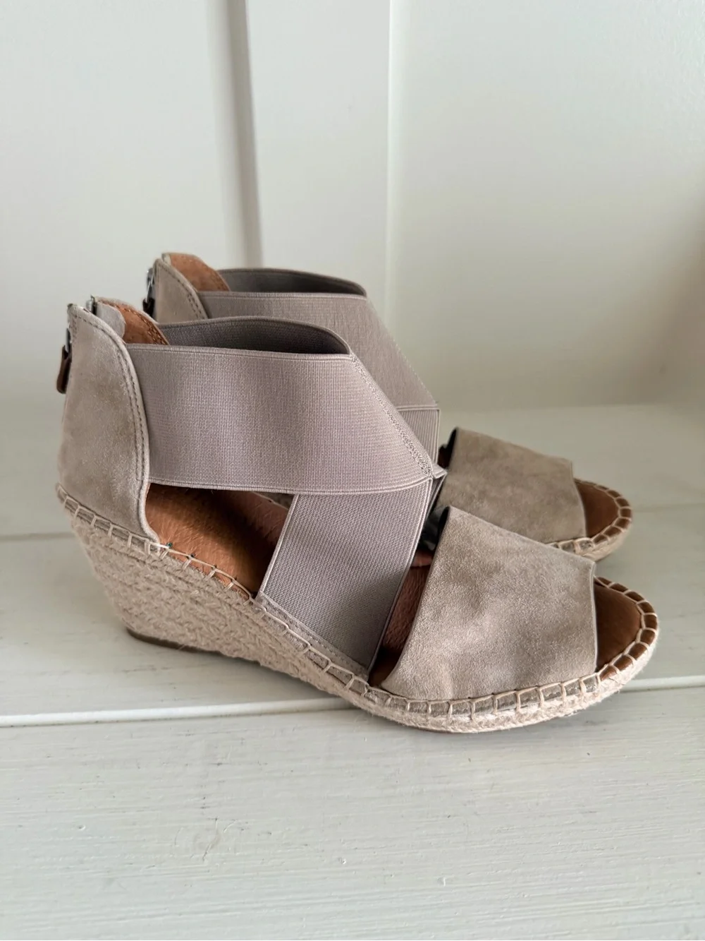 Gentle Souls Colleen Espadrille Wedge Sandals 7.5 M Pristine EUC